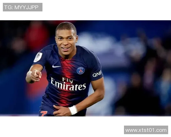 足球球星转会动态分析各大豪门新阵容及球队未来前景